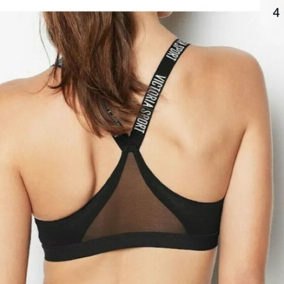 Victoria Secret - Picture 3 of 3